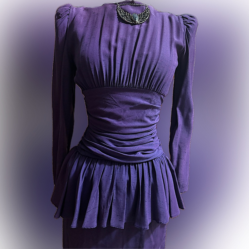Adorable purple vintage all that jazz dress